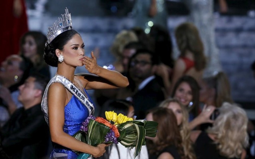 Η Μις Φιλιππίνες.
