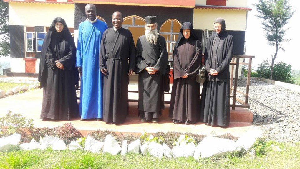 kenya_monaxi-Fefronia-4